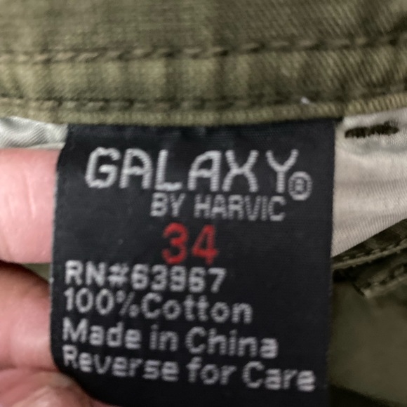 GALAXY BY HARVIC  DARK OLIVE CARGO SHORTS 34 - Picture 5 of 5